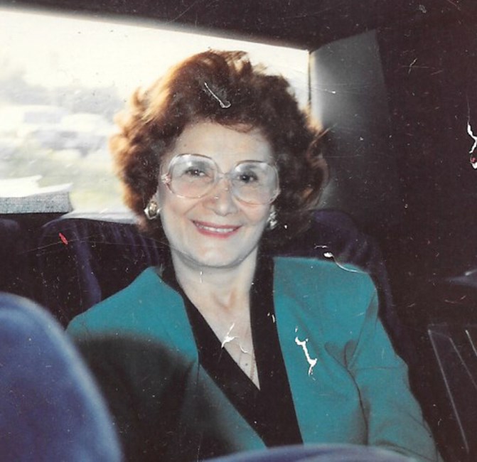 Obituary of Evangelina Picht