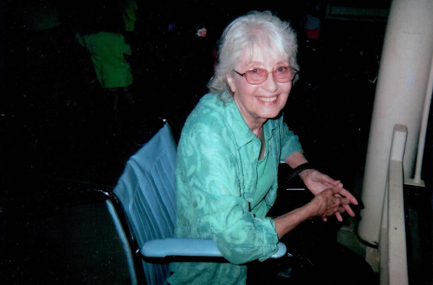 Obituario de Gladys Louise Brown