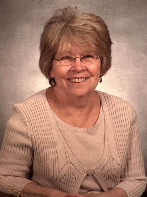 Obituary of Margaret Holland Smith