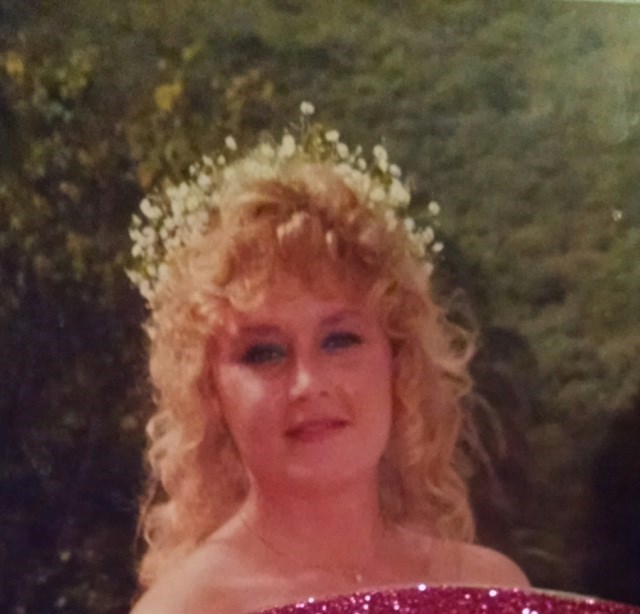 Obituary of Karen Lee Davies-Gregory