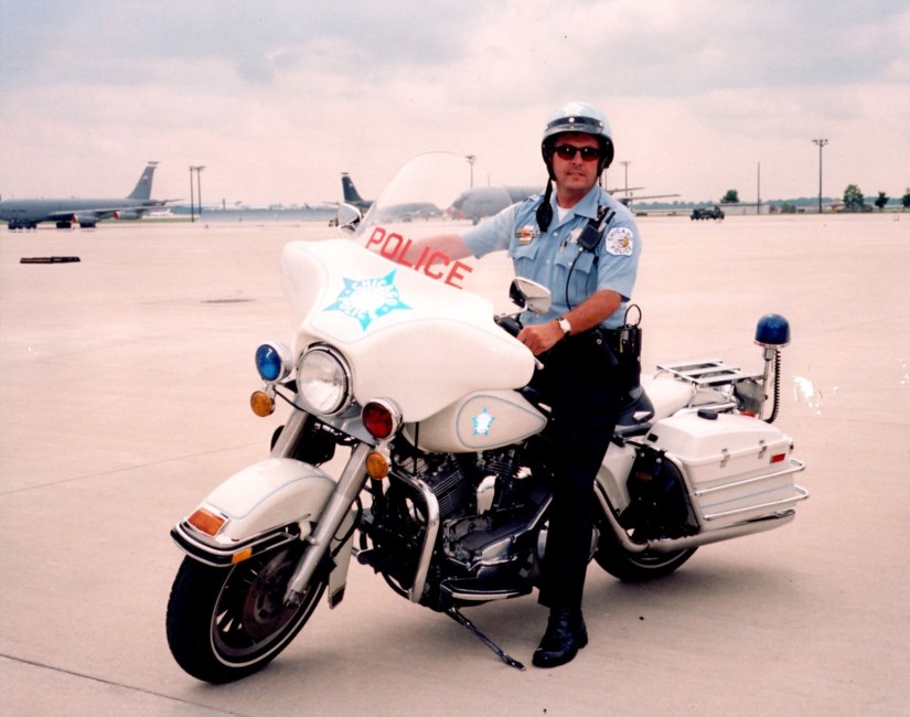 Obituary of Achilles "Akki" L. Mares