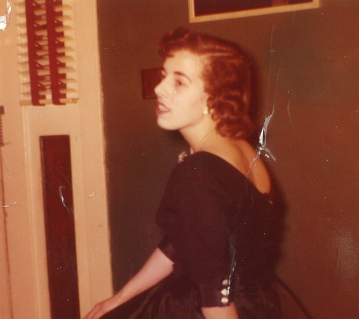 Obituary of Margaret Hughes