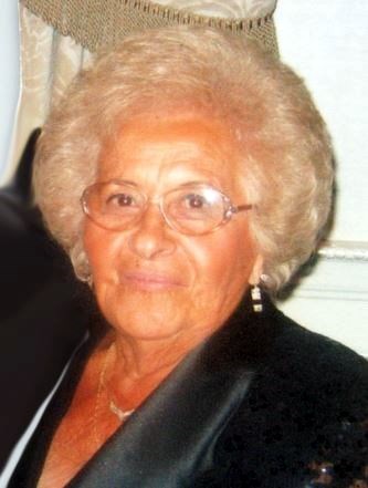 Obituary of Madeline Daniels