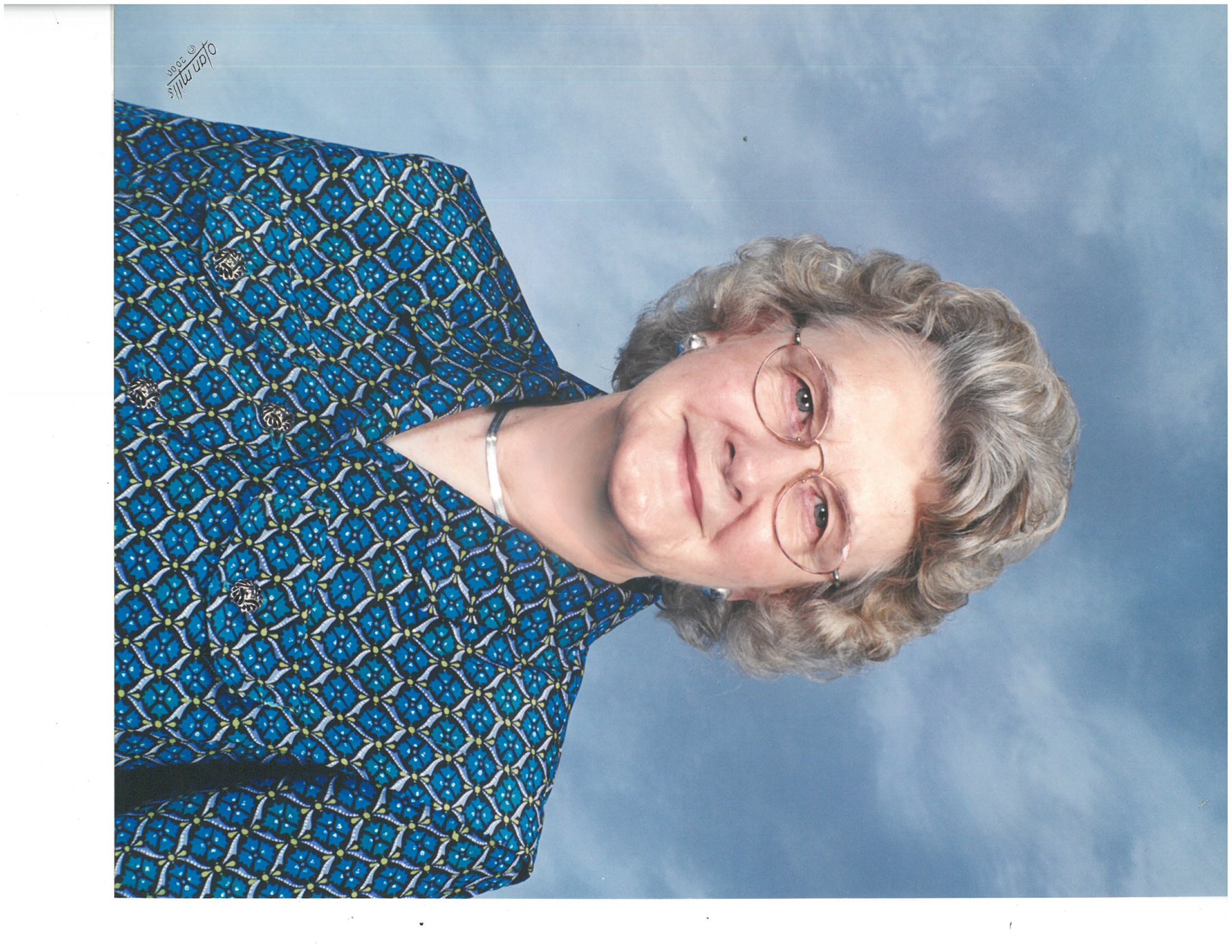 Obituary of Lola V. Hilton