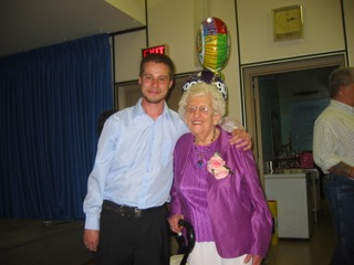 Obituary of Lois Mary McIntosh