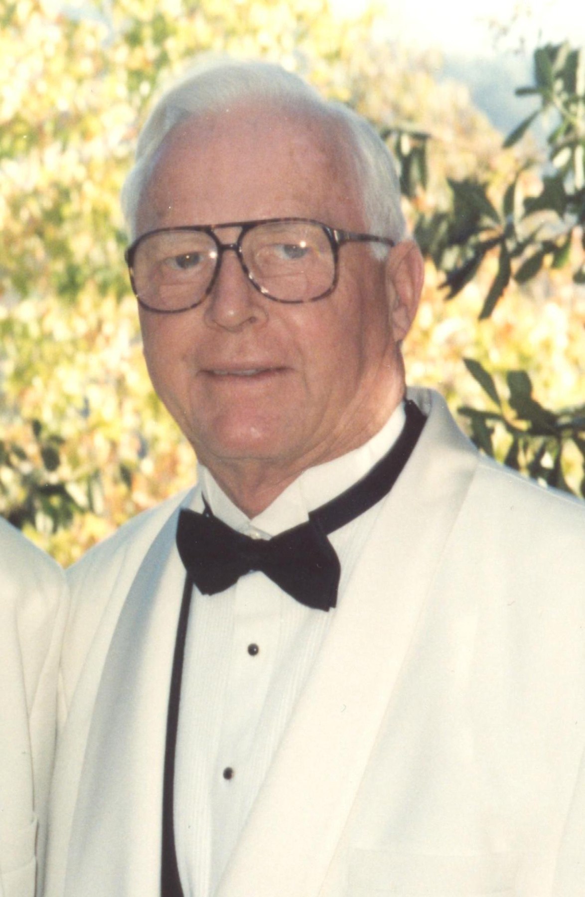 Obituary of Robert Jones McGuinness