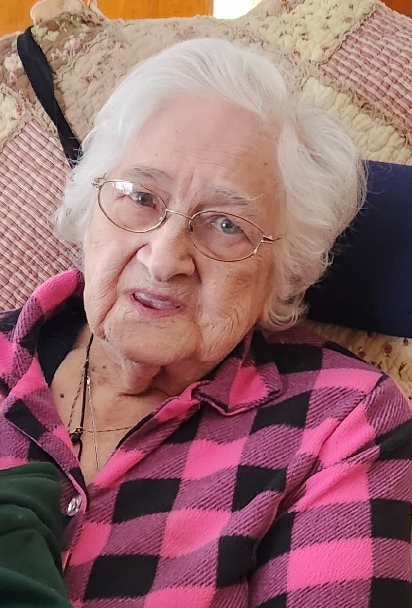 Obituary of Jeannette (LeClair) Chouinard