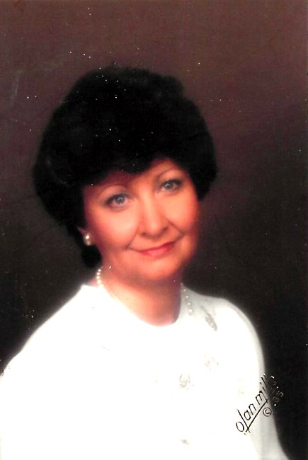 Obituary of Anita Lowe Mobley