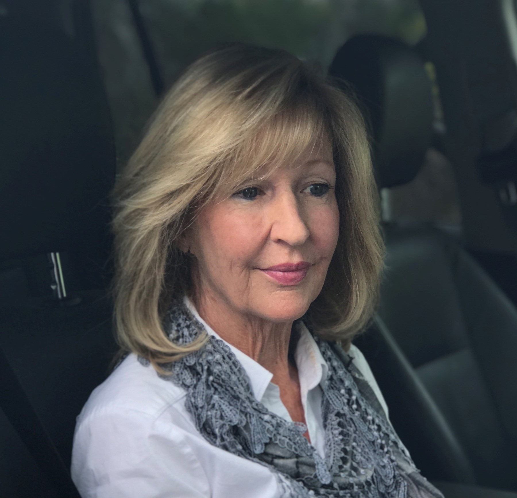 Obituary of Jean Gail Fitzhugh