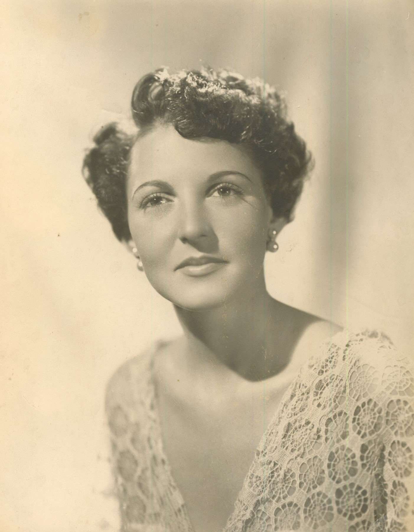 Obituary of Jean Sachs