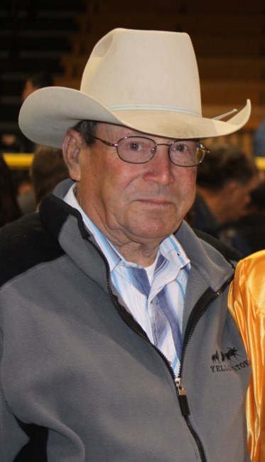 Obituario de Leon Earl Burris