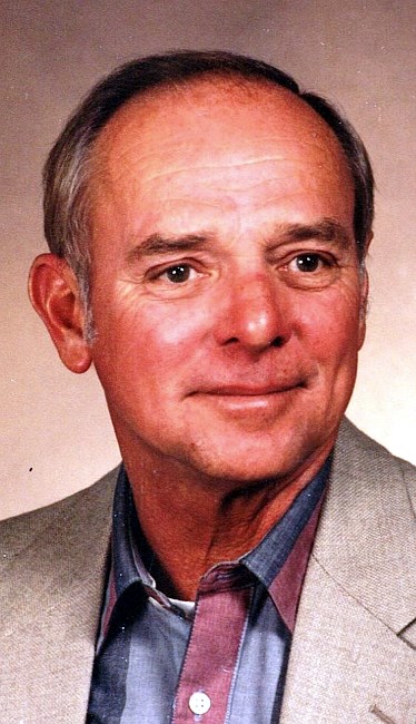Obituario de Lewis Chuck or Charlie Charles Meyer