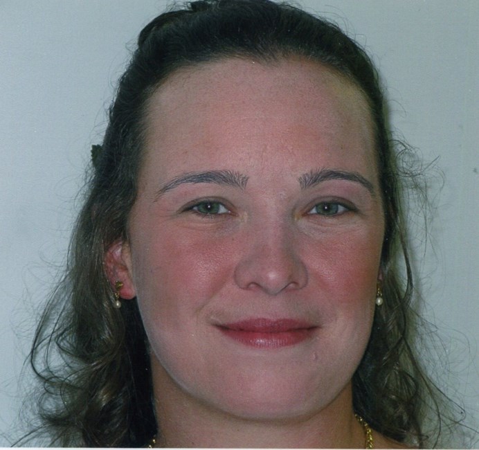 Obituario de Diane Marie Russell