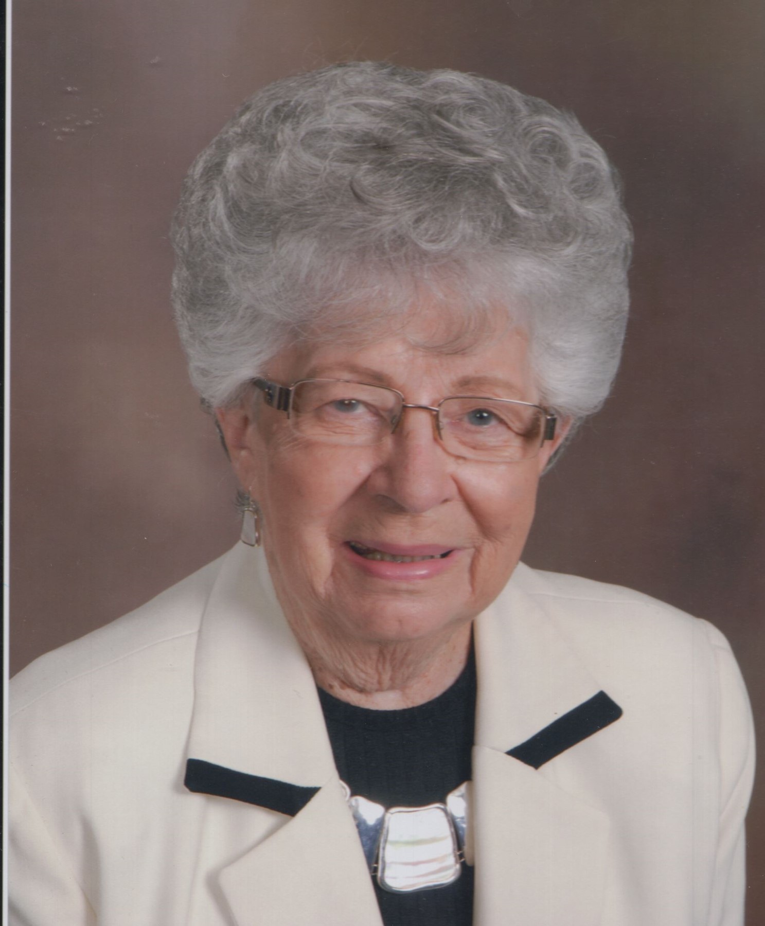 Wilma "Winnie" Darlene Axe Obituary Kansas City, KS