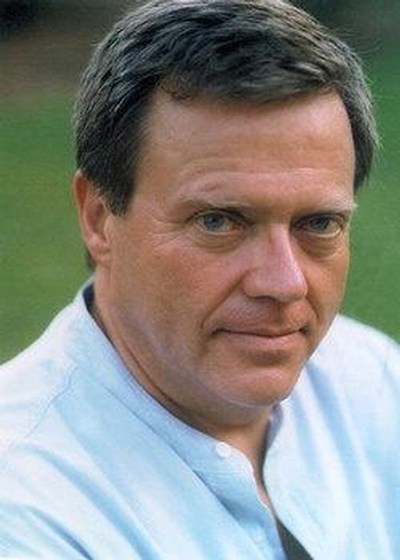 Obituary of Lloyd E. Roberts, MD