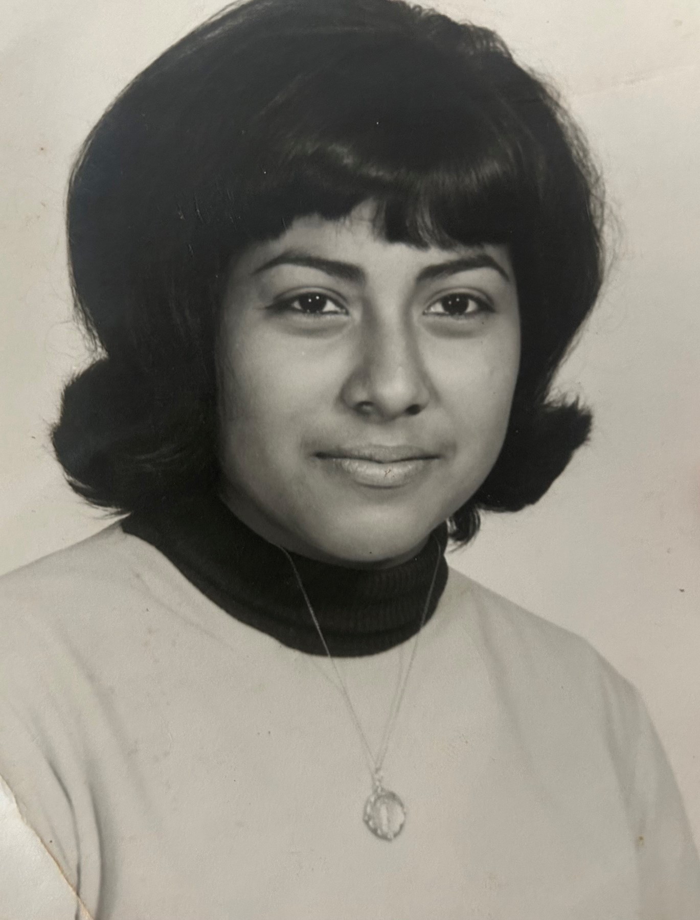 Obituary of Maria "Rosie" DelRosario Bernal