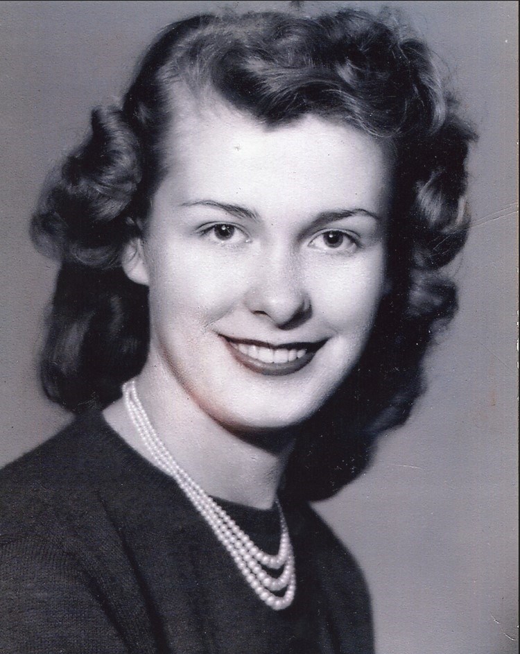 Obituary of Peggy Illean Lind