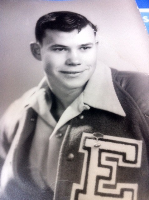 Obituary of Douglas Dean Houtchens