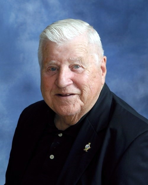 Obituary of Francis Bernard Cavey Sr.