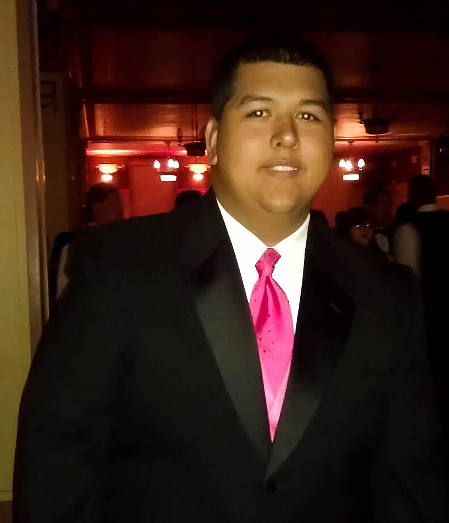 Obituary of Roberto Antonio Salinas