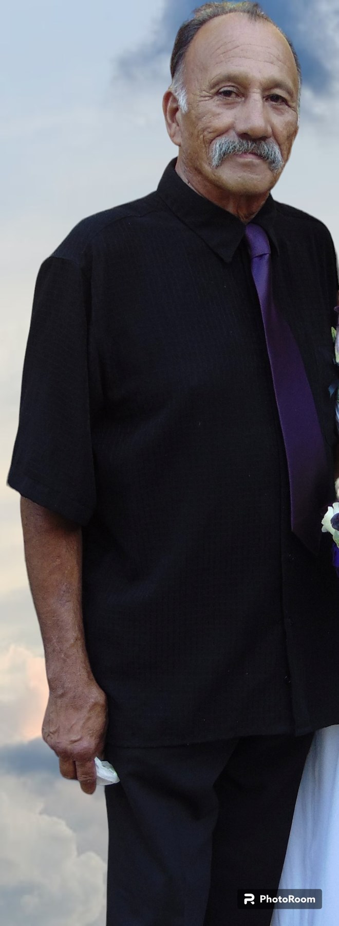 Obituary of Randall Henry Navarrete