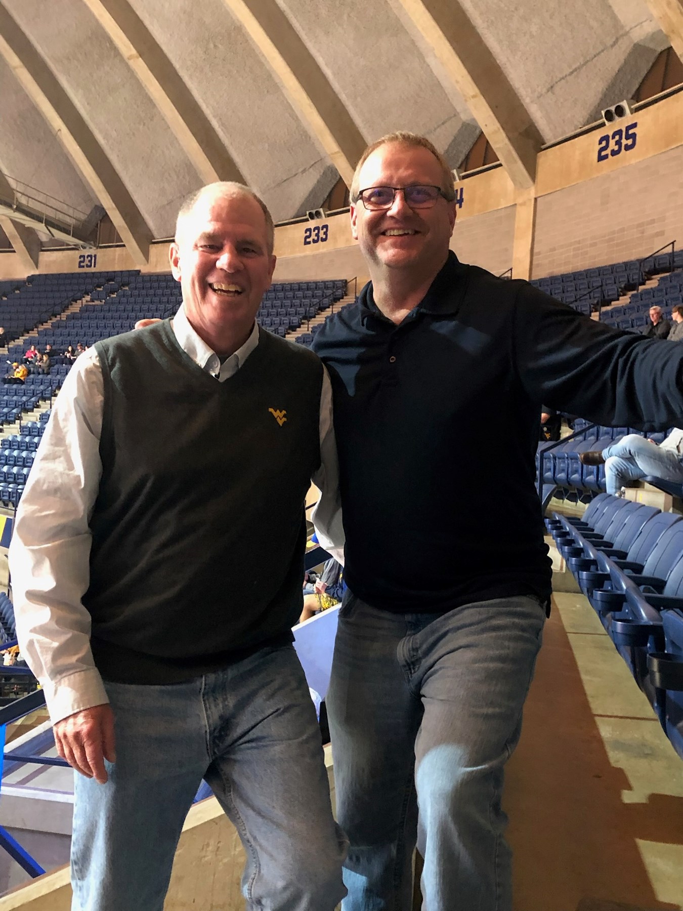 Obituary of Kenneth R. Hickenbottom