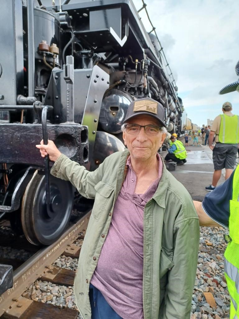 Obituary of Charles "Chuck" Tompkins