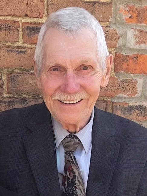 Obituary of Dee Warrick