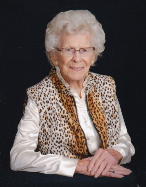 Obituary of Ruth Estella Szendre