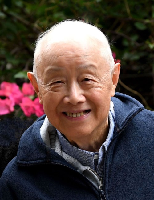 Obituario de Mr. Ji Yi Hu