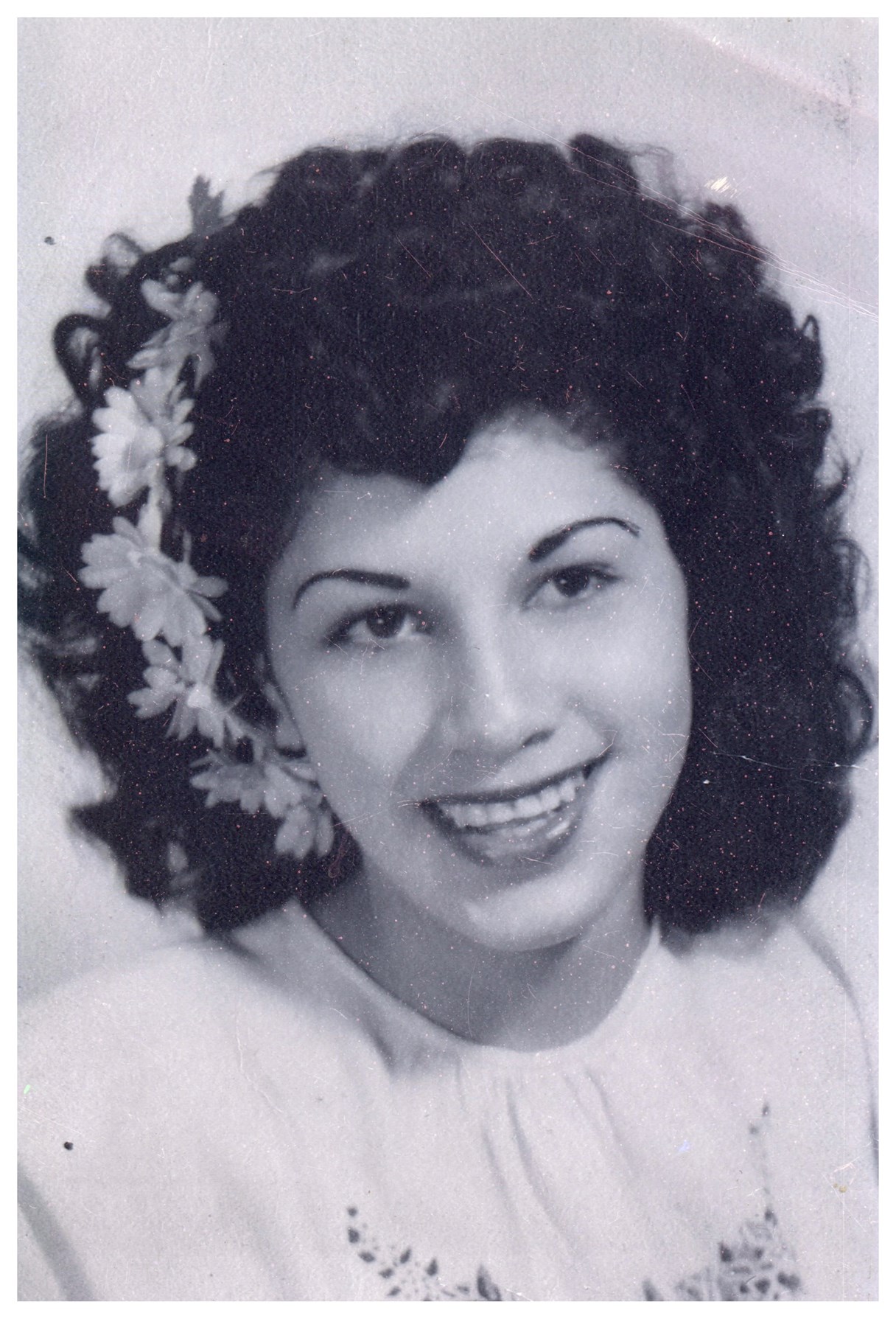Obituary of Clara "Carol" Bernal Lopez