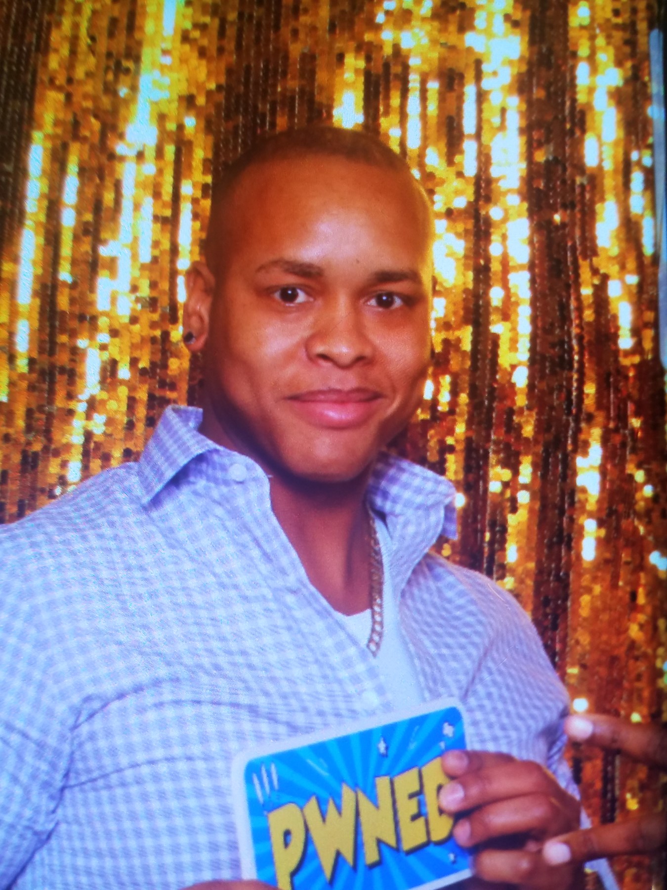 Obituary of Luis Alberto Nunez-Diaz