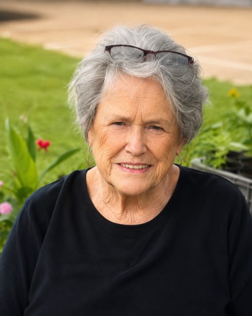 Obituary of Marilyn Virginia Smith Thornhill