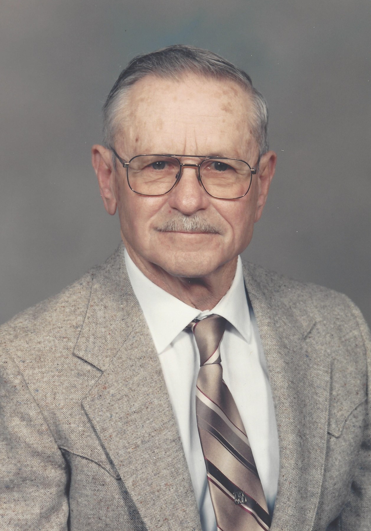 Monty Reed Obituary Dover Ohiopitpoint Without Baner.Html - 6to40p5