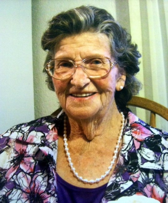 Obituary of Wanda Bell Ollis