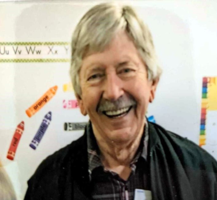 Avis de décès de Dennis Roy Houchin