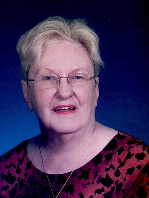 Obituary of Alice Gagnon McMillan