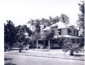 Obituary of Helen J Henson