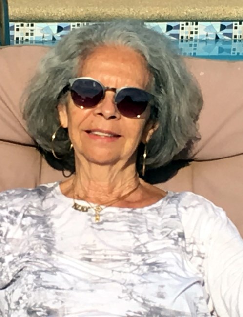 Obituary of Elena C. Mc Kinnon