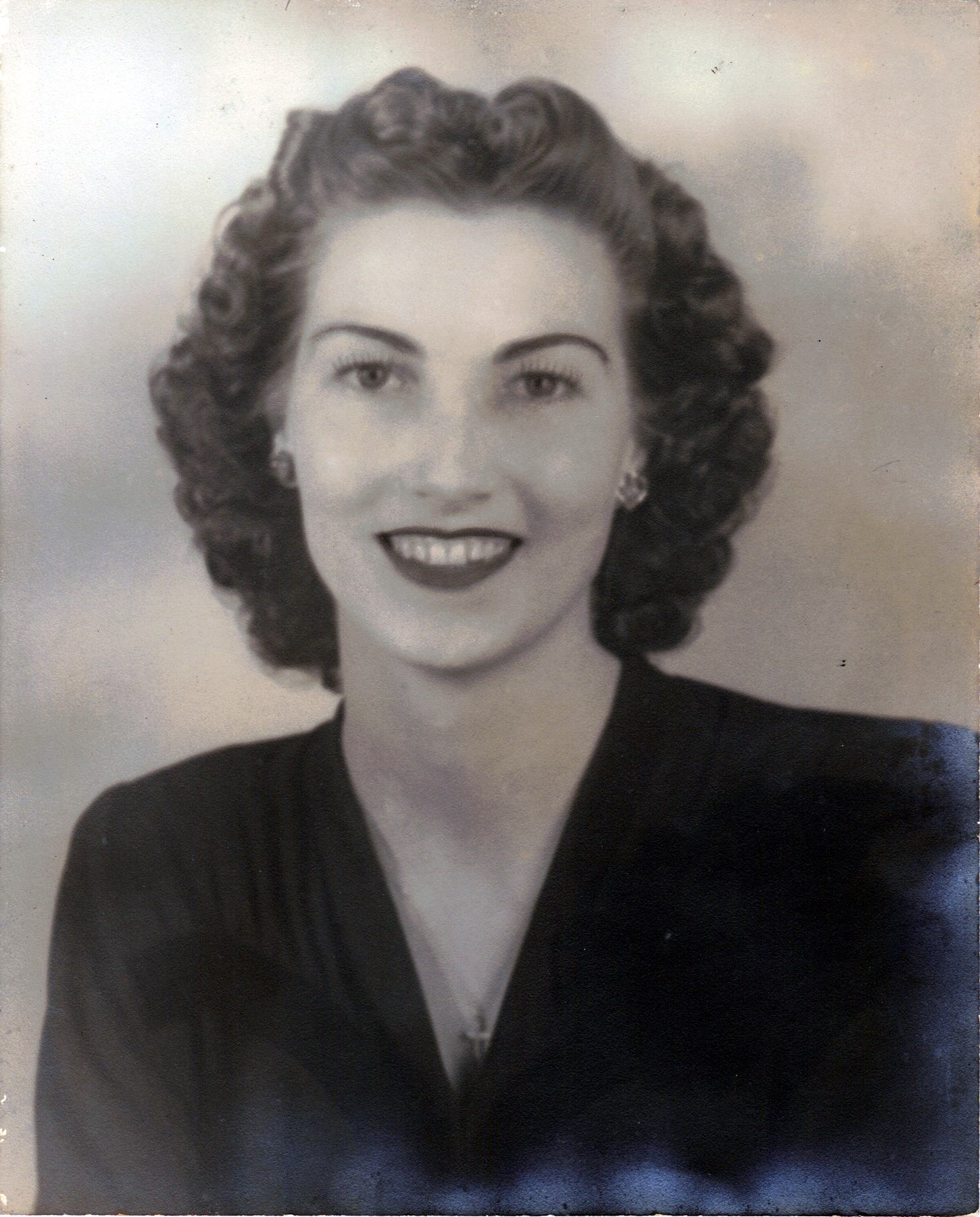 Obituary of Evelyn L Parker