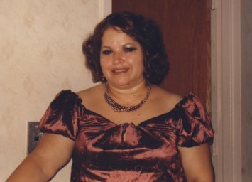 Obituary of Maria Elena Urquiza