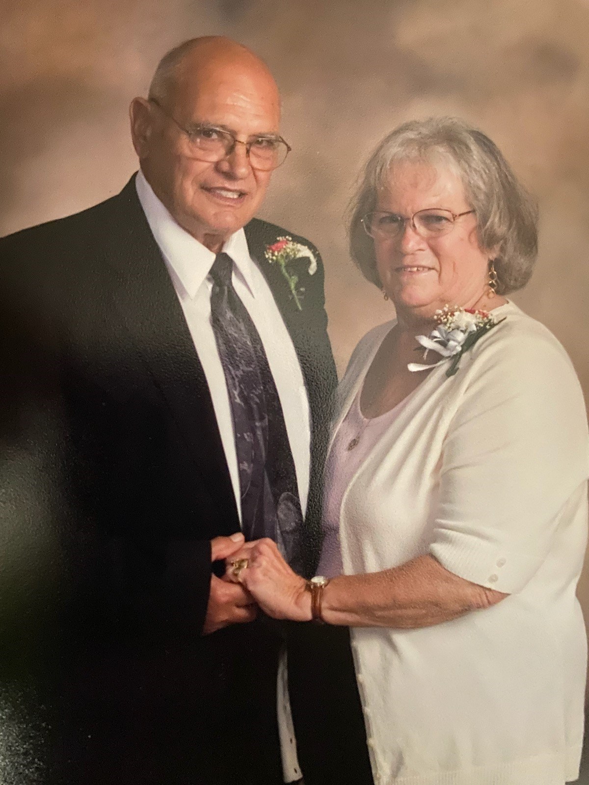 Obituario de Kenneth & Arlene  Wagner Sr.