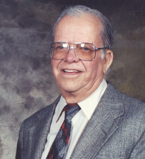 Obituary of Clarence  "Tiny" D. Brady