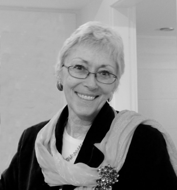 Obituario de Sally Marion Kerr