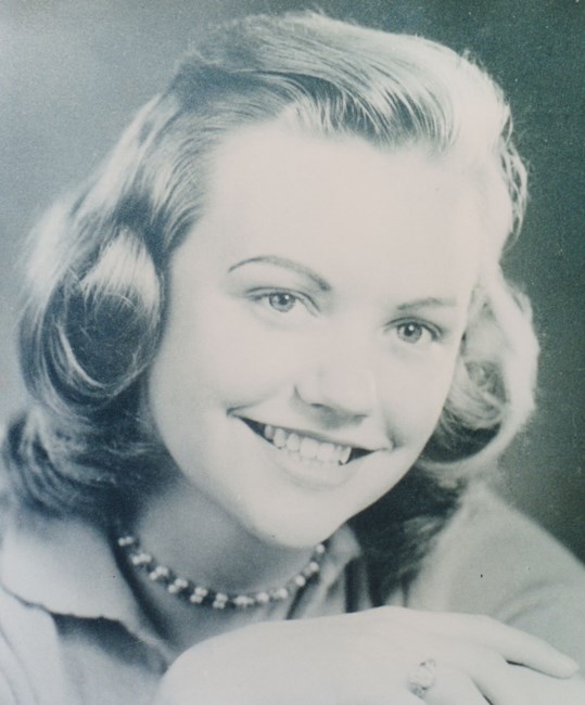 Obituario de Marilyn Fay Record