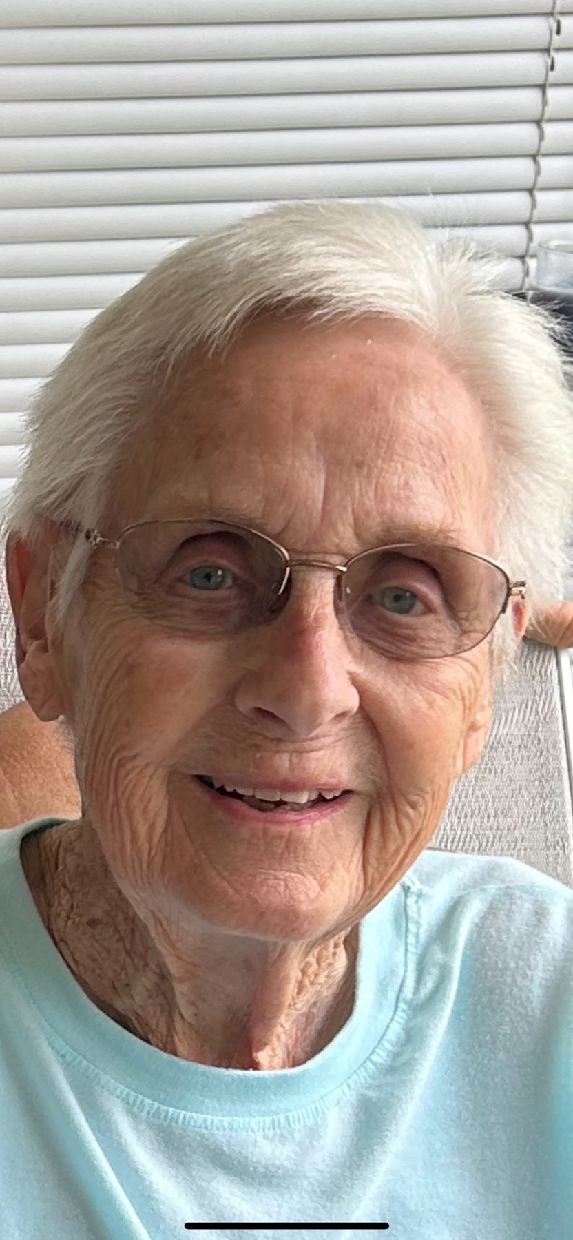 Obituary of Barbara Hoffman