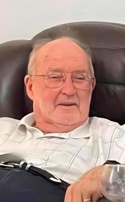 Obituary of George W Ellsworth Jr.