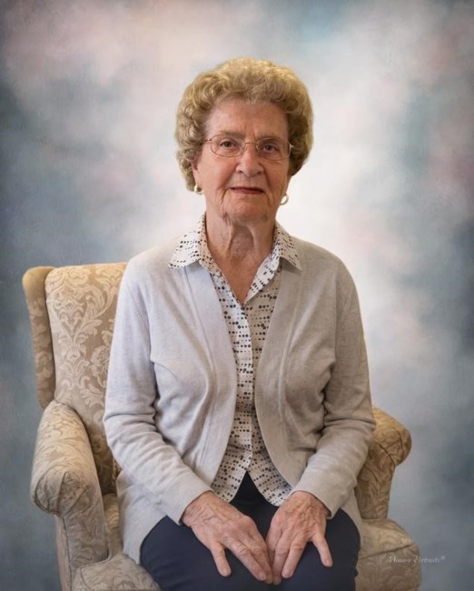 Obituary of Shirley Vancampen