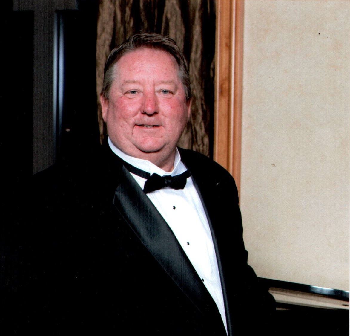 Obituario de Malcolm Wayne Robertson