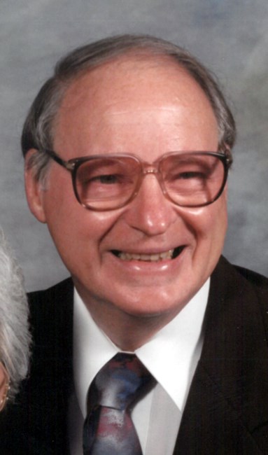 Obituary of Robert Eugene Russell